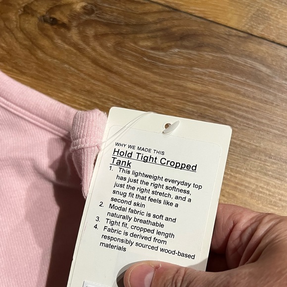 Lululemon Hold tight crop tank size 12 in pink - Picture 8 of 8
